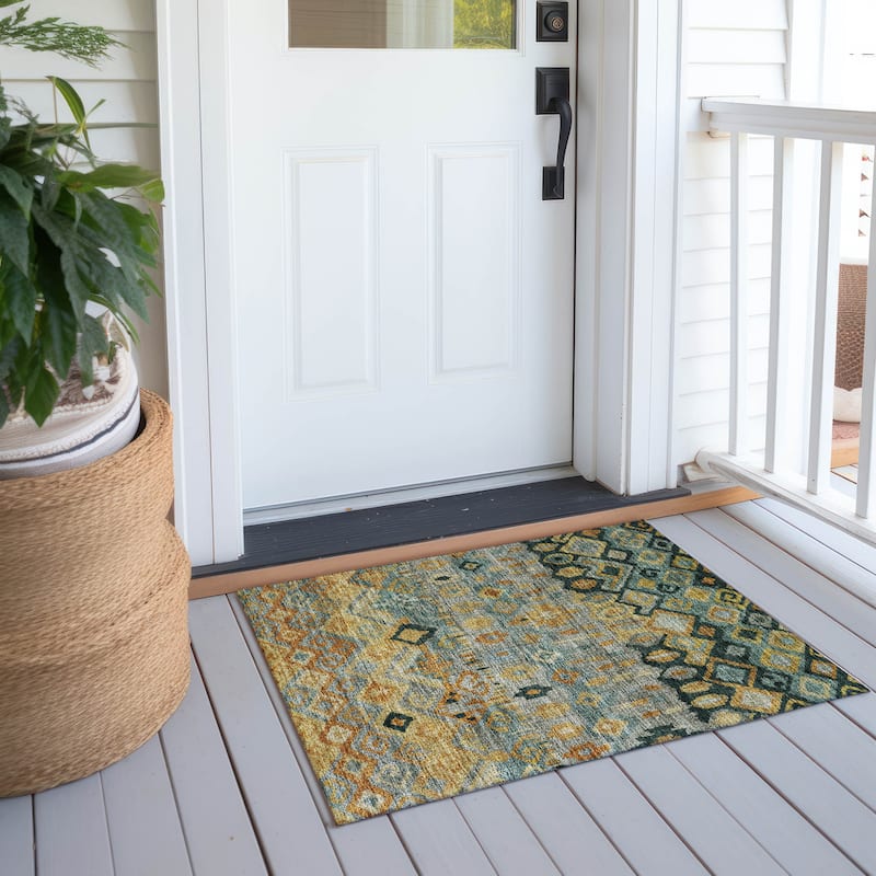 Machine Washable Indoor/ Outdoor Boho Moroccan Chantille Rug - Green - 1'8" x 2'6"