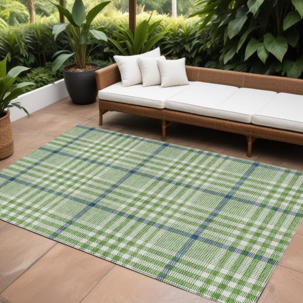 HomeRoots Plaid Transitional Rectangle Outdoor Rug