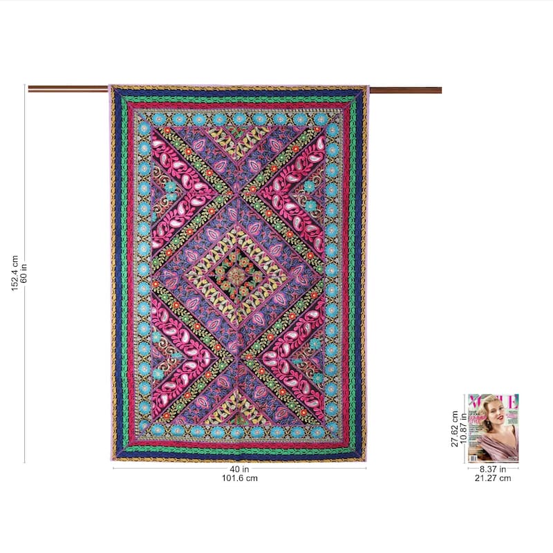 Handmade Paisley Glamour patchwork wall hanging (India)