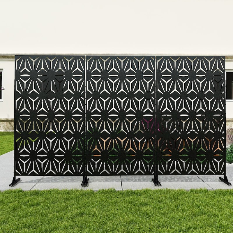 Outdoor Privacy Screen with Stand for Patio Garden Metal Fence