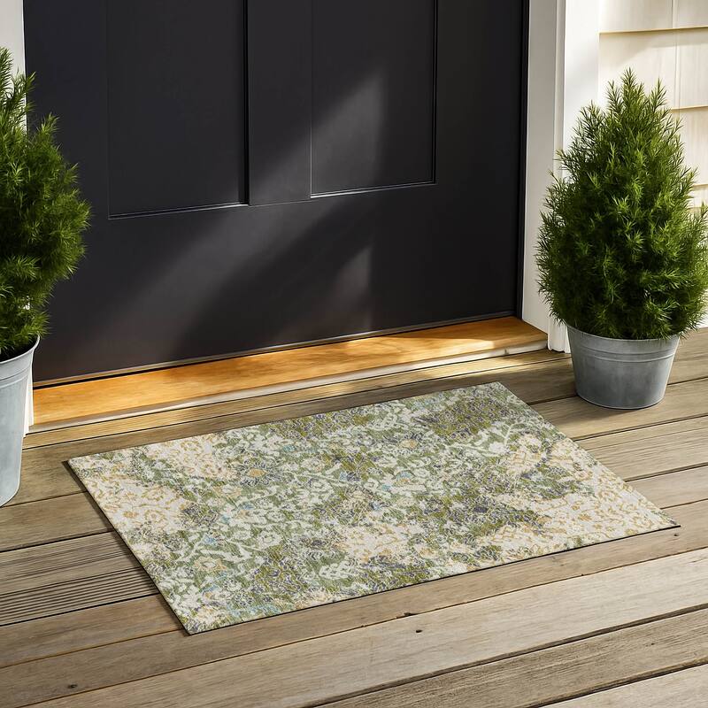 Machine Washable Indoor/ Outdoor Global Avon Chantille Rug - Fern - 1'8" x 2'6"