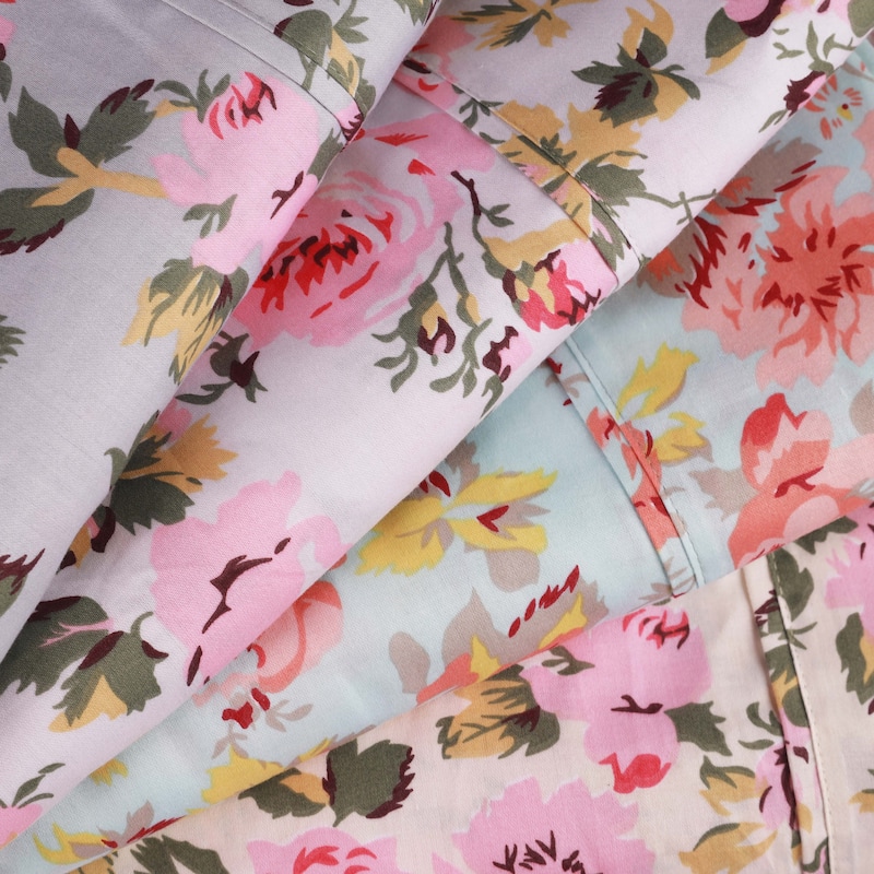 Superior Cotton Vintage Floral Duvet Cover Set with Pillow Shams