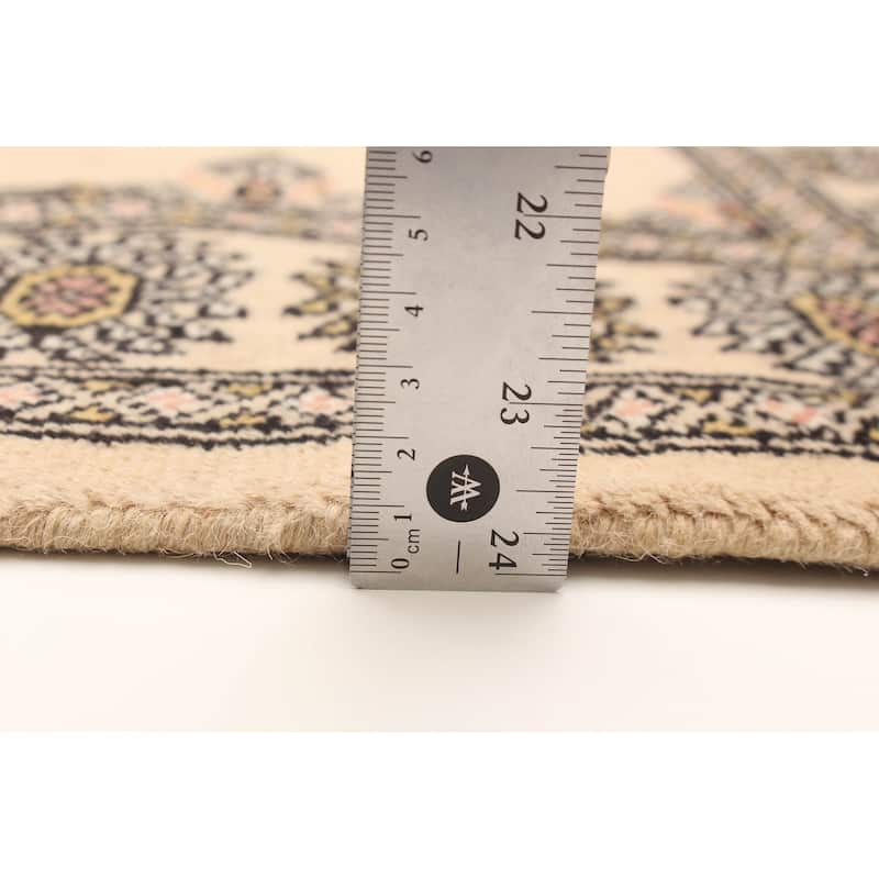 ECARPETGALLERY Hand-knotted Peshawar Bokhara Beige, Cream Wool Rug - 4'0 x 6'3