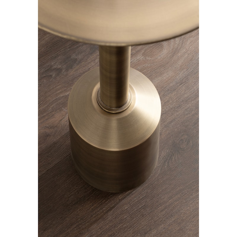 Kate and Laurel Cannings Round Metal Table