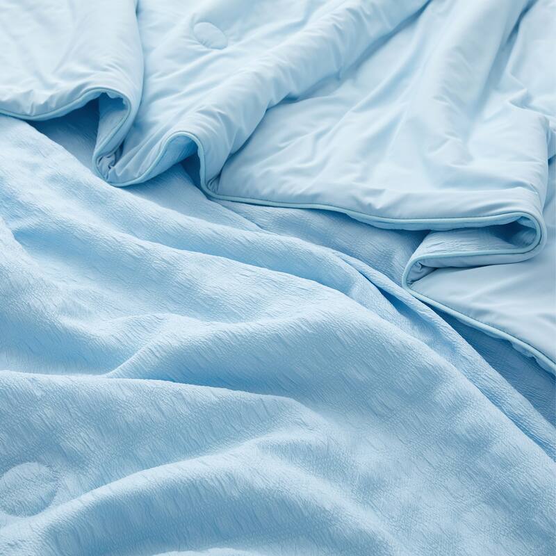 Lightweight Cooling Reversible Bed Blanket, Breathable Seersucker Comforter for Hot Sleepers