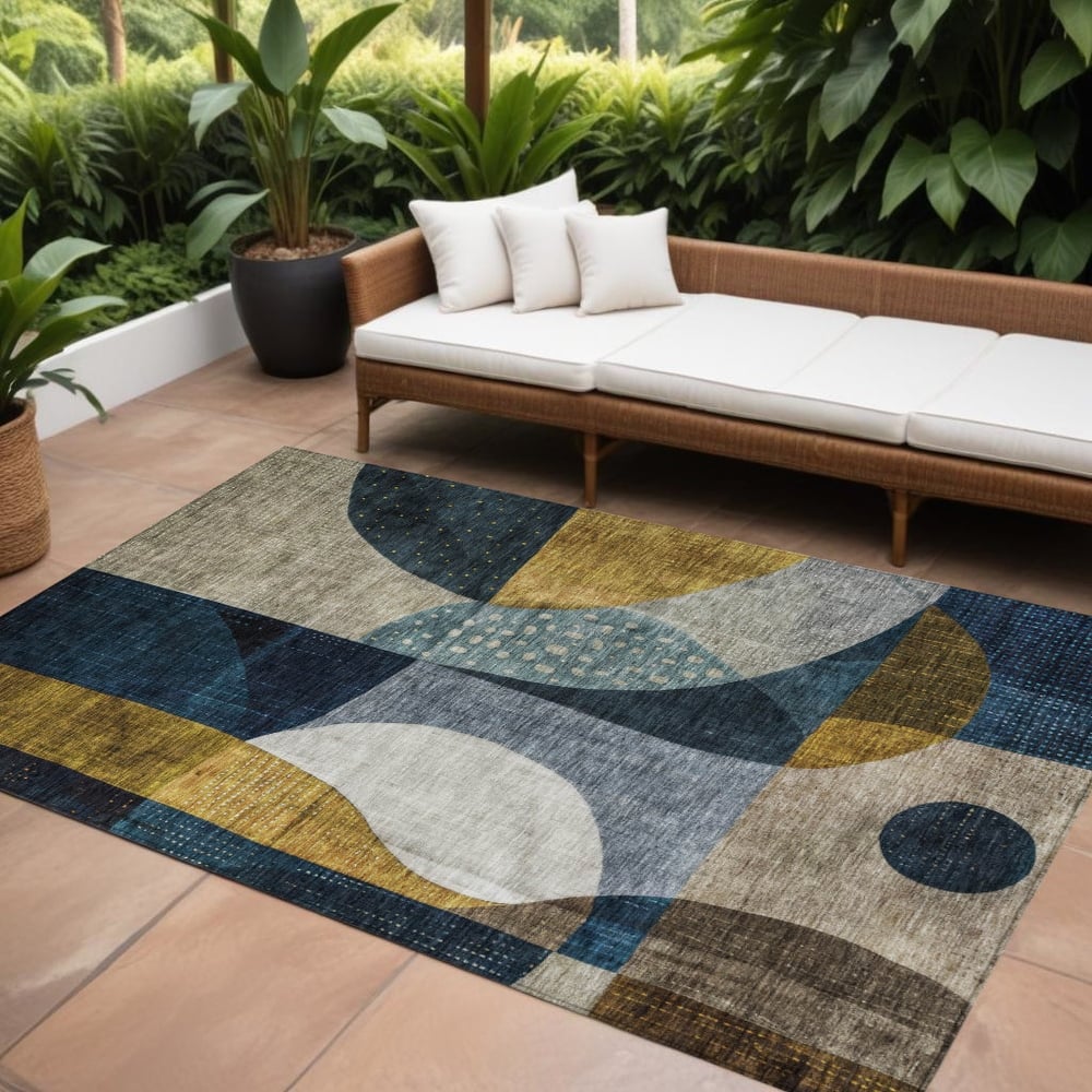 HomeRoots Abstract Transitional Rectangle Outdoor Rug