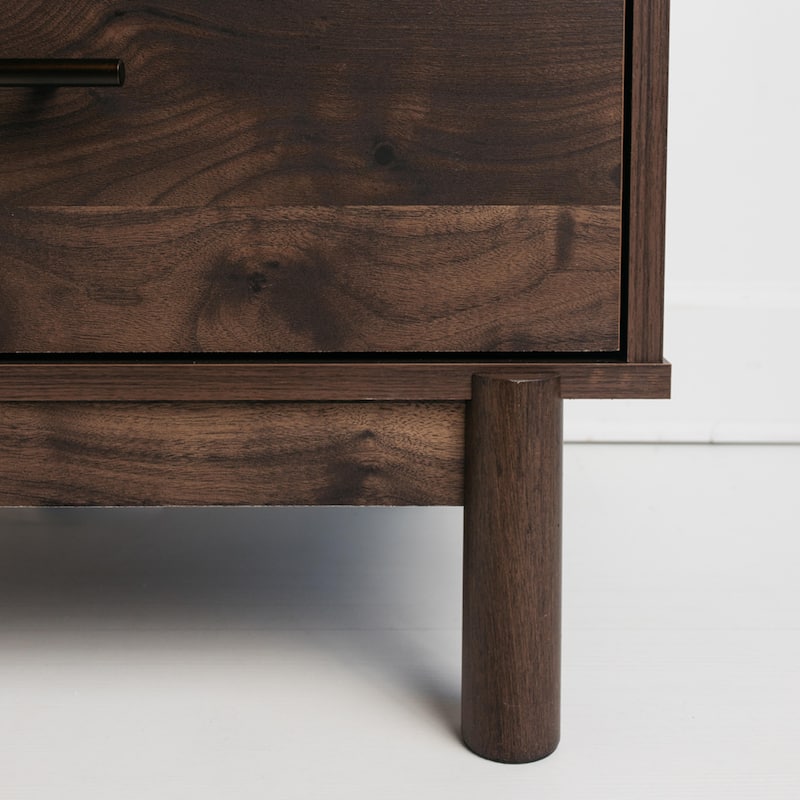 Signature Design by Ashley Calverson Mocha Dresser