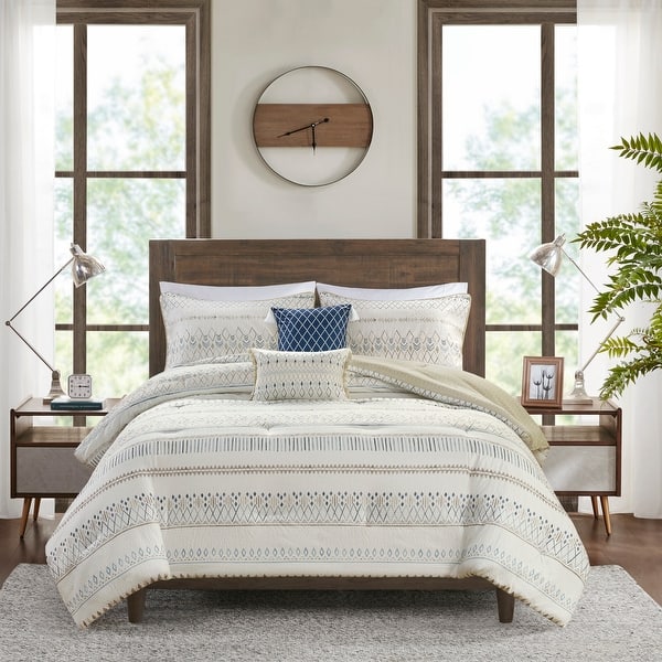 Madison Park Joshua 5 Piece Printed Seersucker Comforter Set with Throw Pillows - Taupe/Blue - Queen