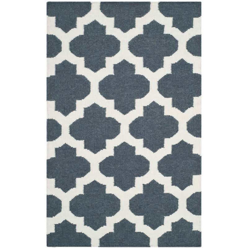 SAFAVIEH Handmade Flatweave Dhurries Bethan Modern Moroccan Wool Rug - 2'6" x 4' - Blue/Ivory
