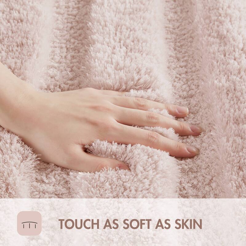 Madison Park Tufted Pearl Channel Solid Bath Rug