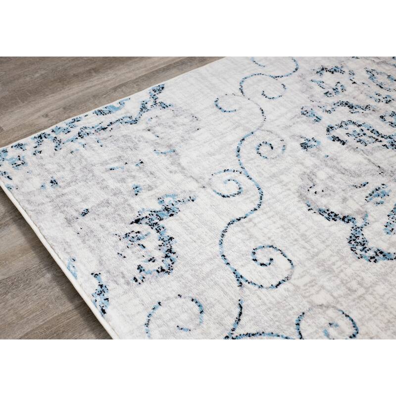 Madrid Collection - Distressed Flower Medallion Rug