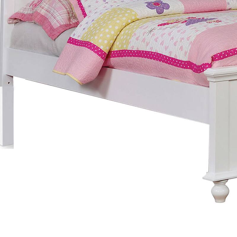 Traditional Style Full Bed with Button Tufted Camelback Headboard, White