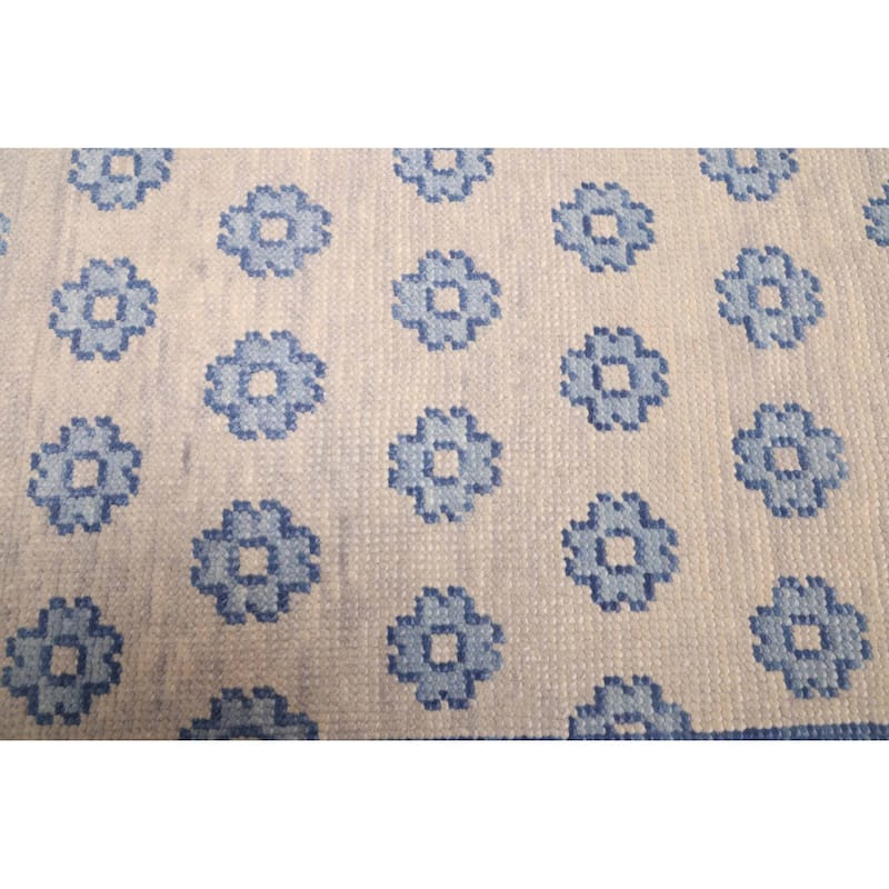 ECARPETGALLERY Hand-knotted Finest Oushak Light Grey Wool Rug - 4'1 x 6'1