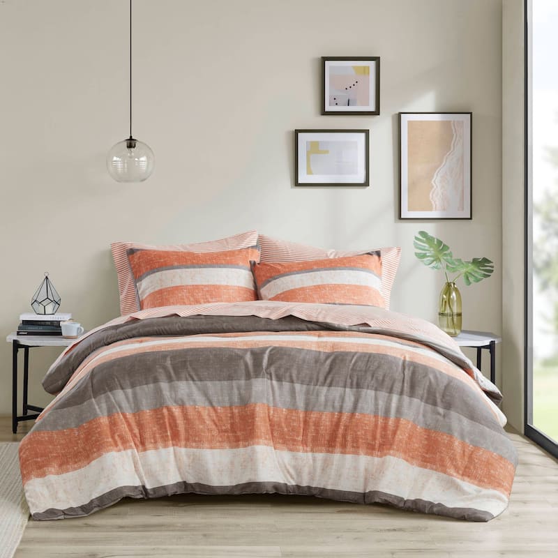 Madison Park Essentials Deacon Comforter Set with Bed Sheets - Coral/Grey - California King