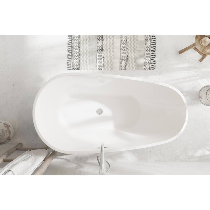 Hillary Bathtub in Glossy White