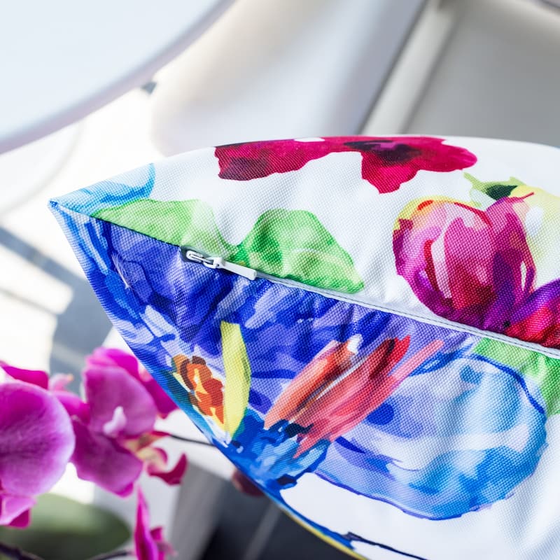 Tropical Parrot - Outdoor & Indoor Pillow