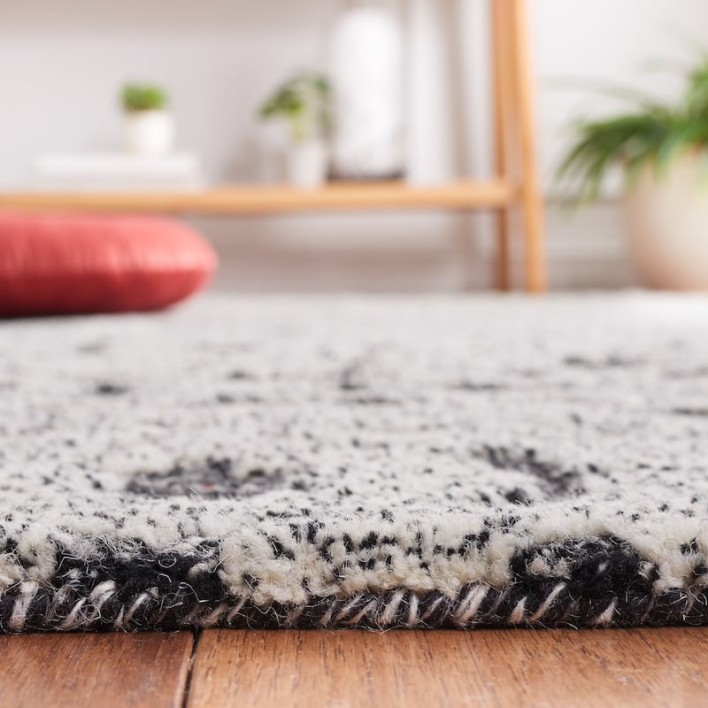 SAFAVIEH Handmade Metro Shafika Floral Wool Rug