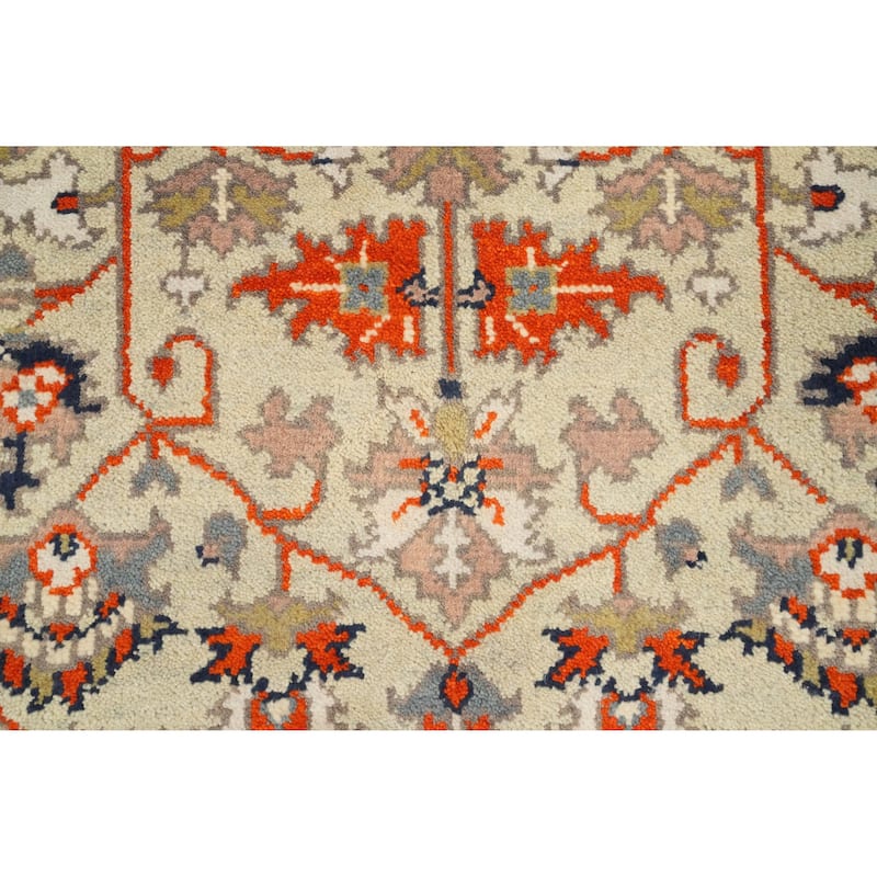Hand Knotted Oriental 100% Wool Carpet Transitional Floral Beige & Ivories Oushak Area Rug - 5' 11'' X 4' 0''