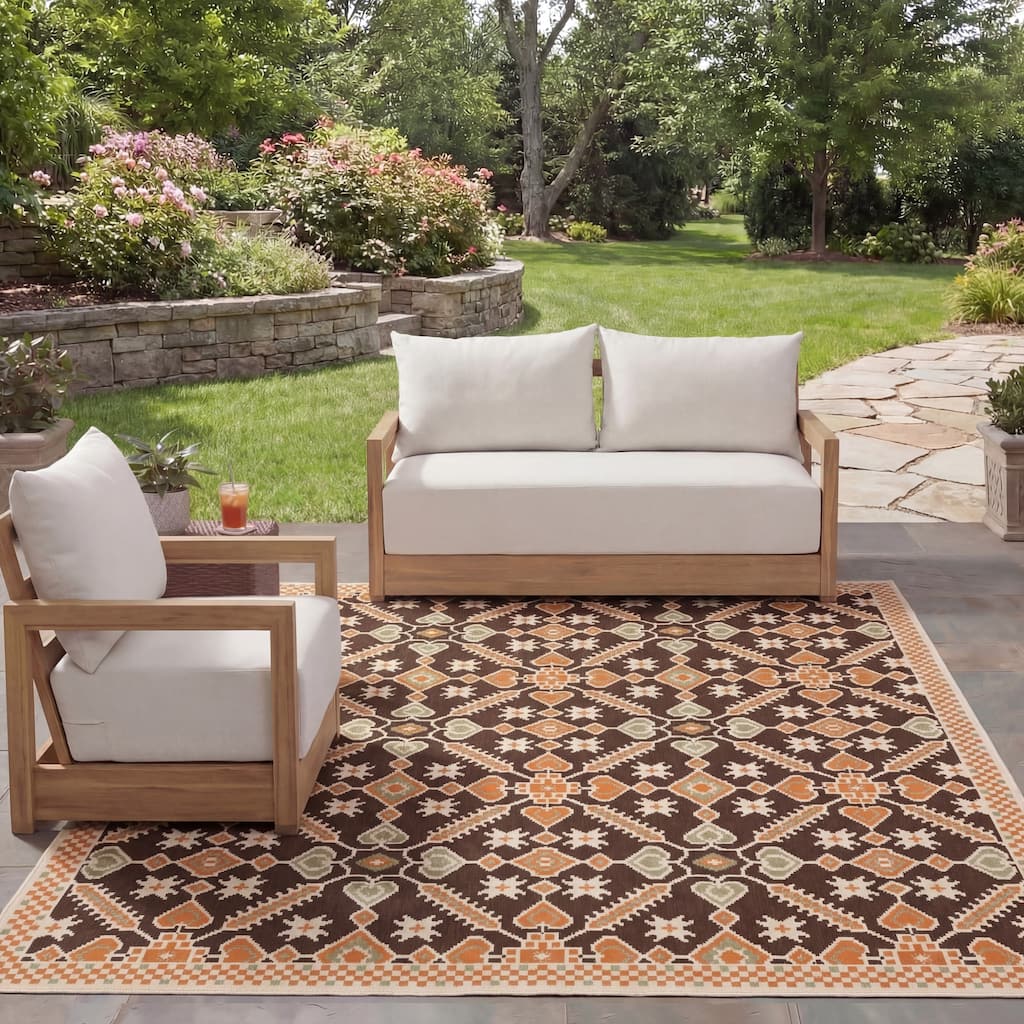 SAFAVIEH Veranda Karamfila Indoor/ Outdoor Waterproof Patio Backyard Rug