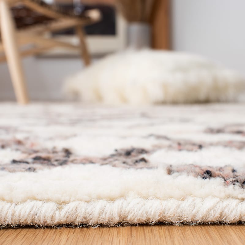 SAFAVIEH Hand-Knotted Casablanca Lysa Moroccan Wool Rug