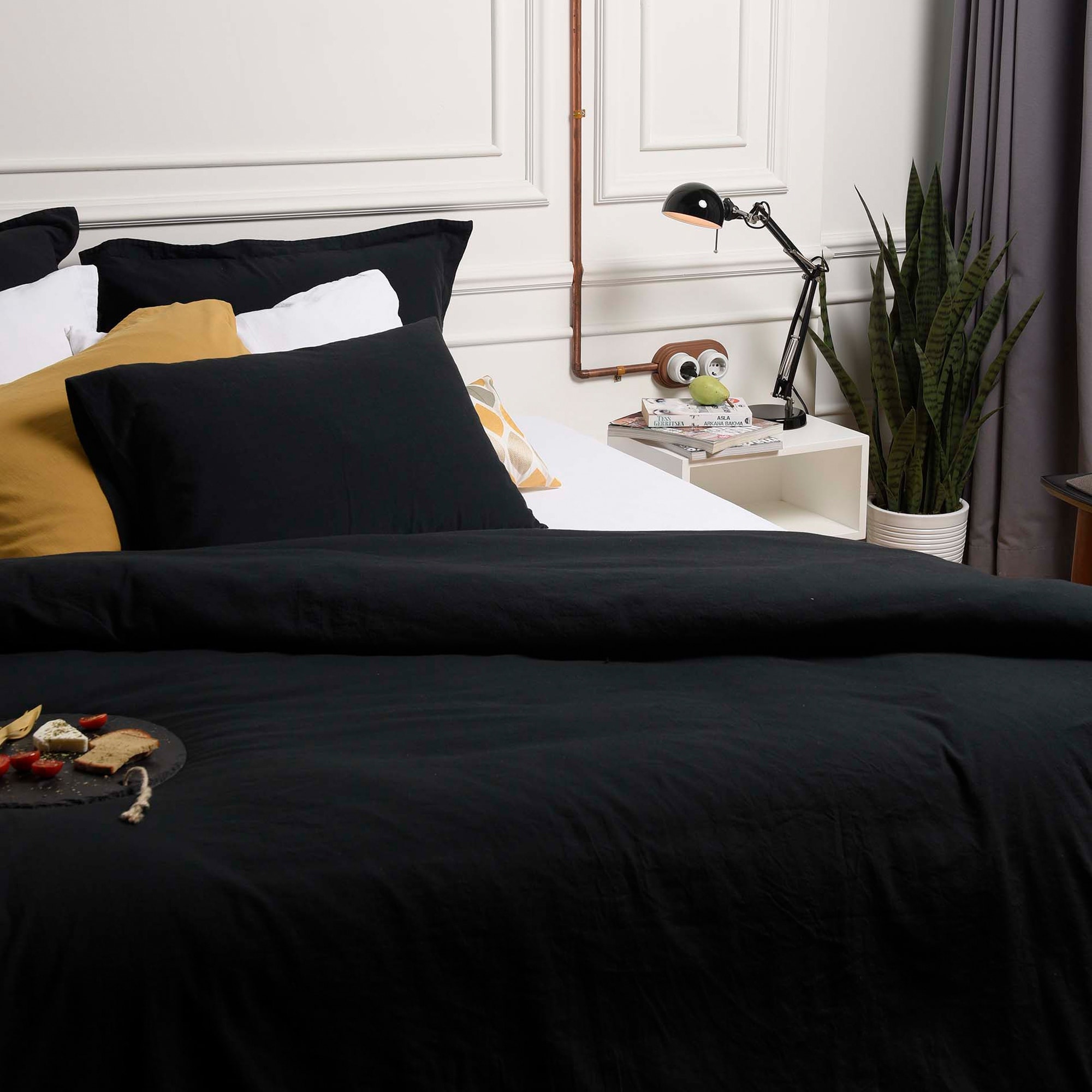 Elwood Bedding Set