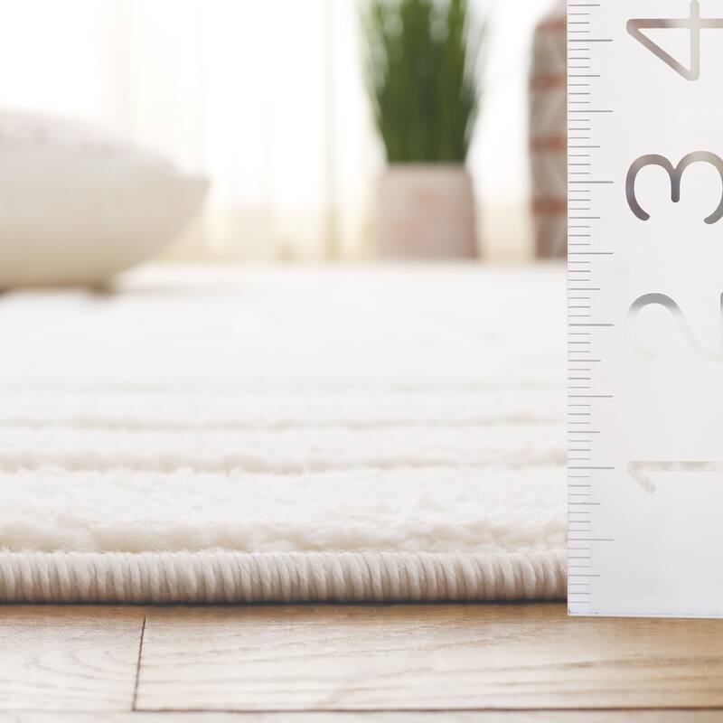 SAFAVIEH Ramona Nazym Modern Contemporary Rug