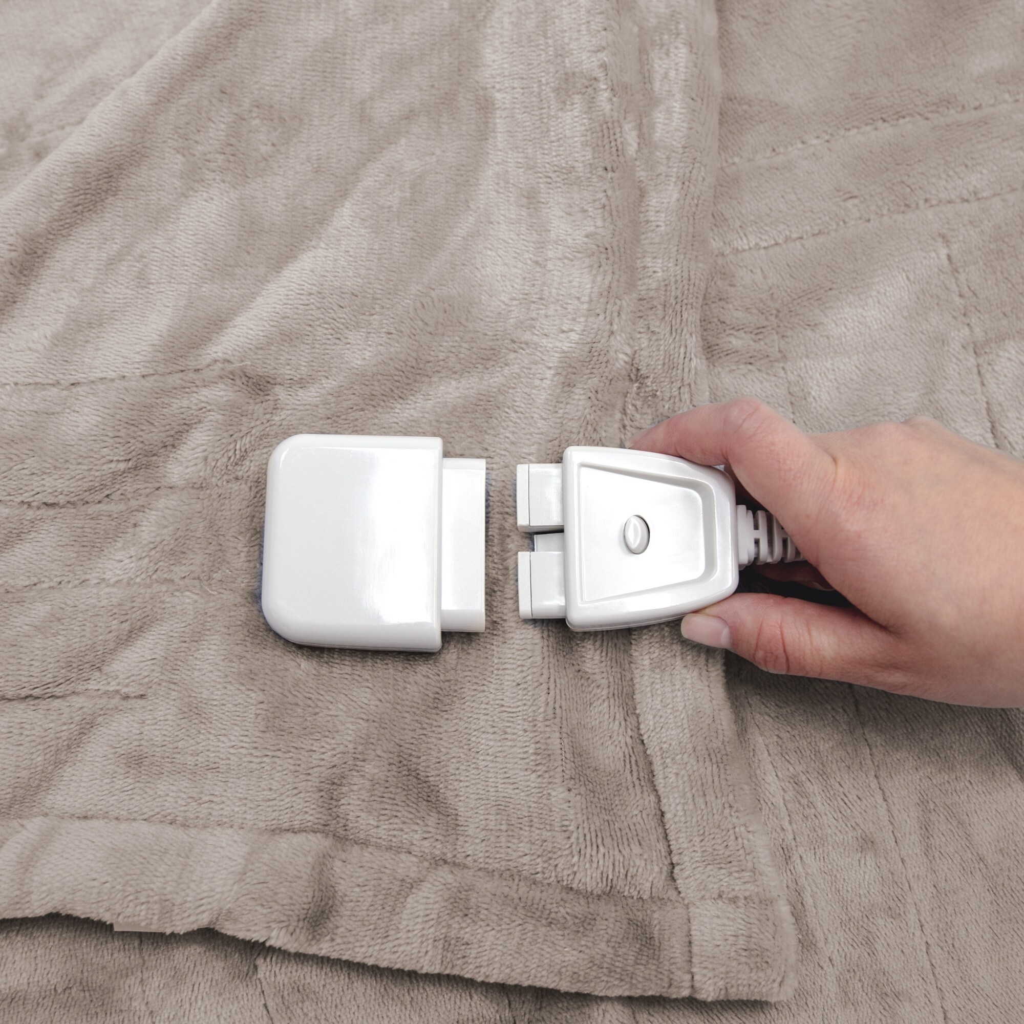 Sensorpedic electric blanket outlet