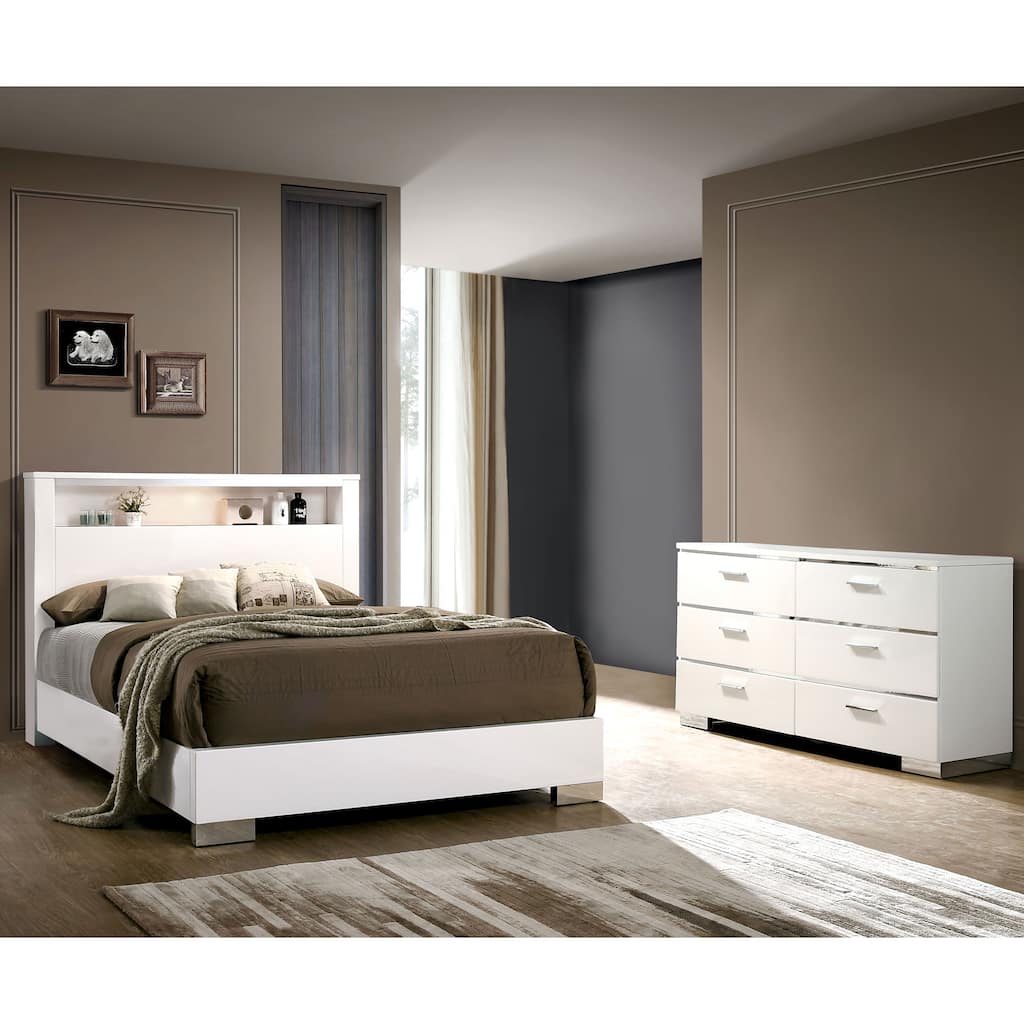 Furniture of America Champs Contemporary Solid Wood 2-Piece Storage Panel Bed and Dresser Set