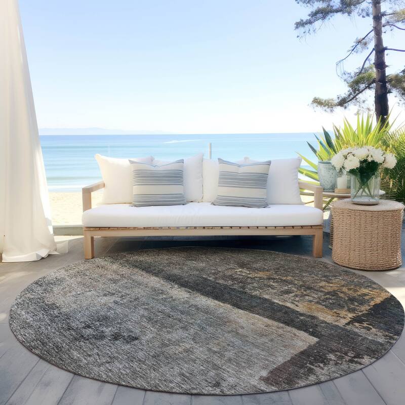 Machine Washable Indoor/ Outdoor Abstract Contemporary Chantille Rug