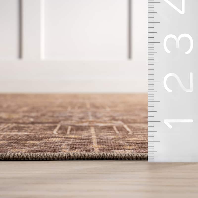 Nuloom Feliciti SplashGuard Floral & Paisley Machine Washable Area Rug