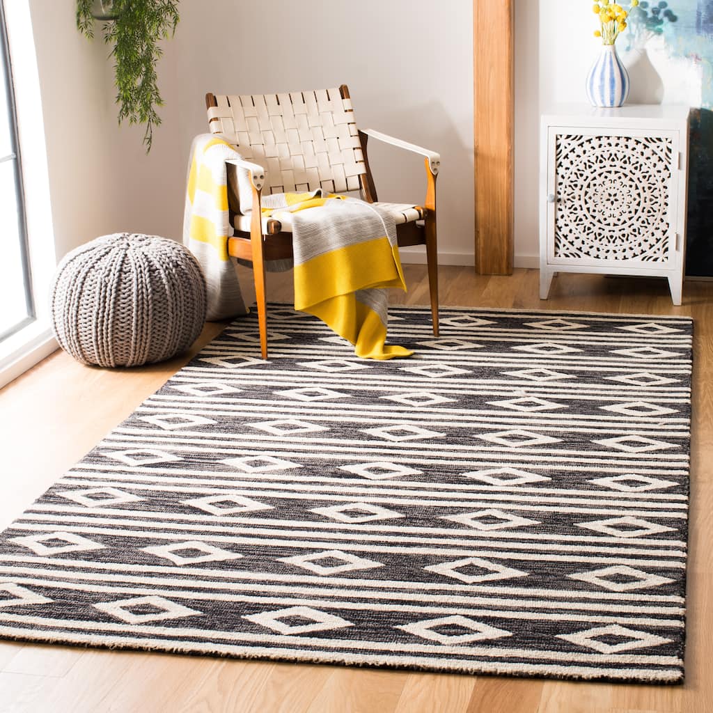 SAFAVIEH Handmade Micro-Loop Enkeleda Moroccan Wool Rug