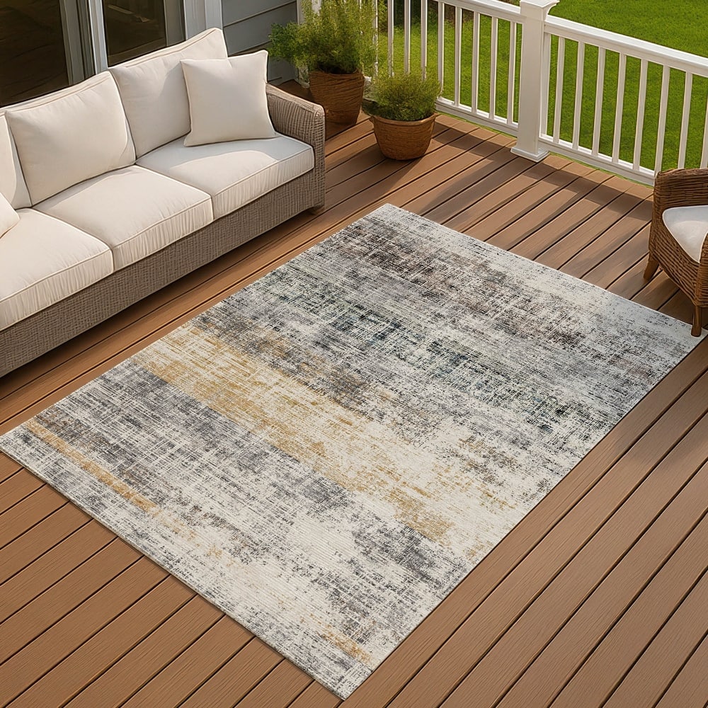 Machine Washable Indoor/ Outdoor Vintage Stripes Chantille Rug