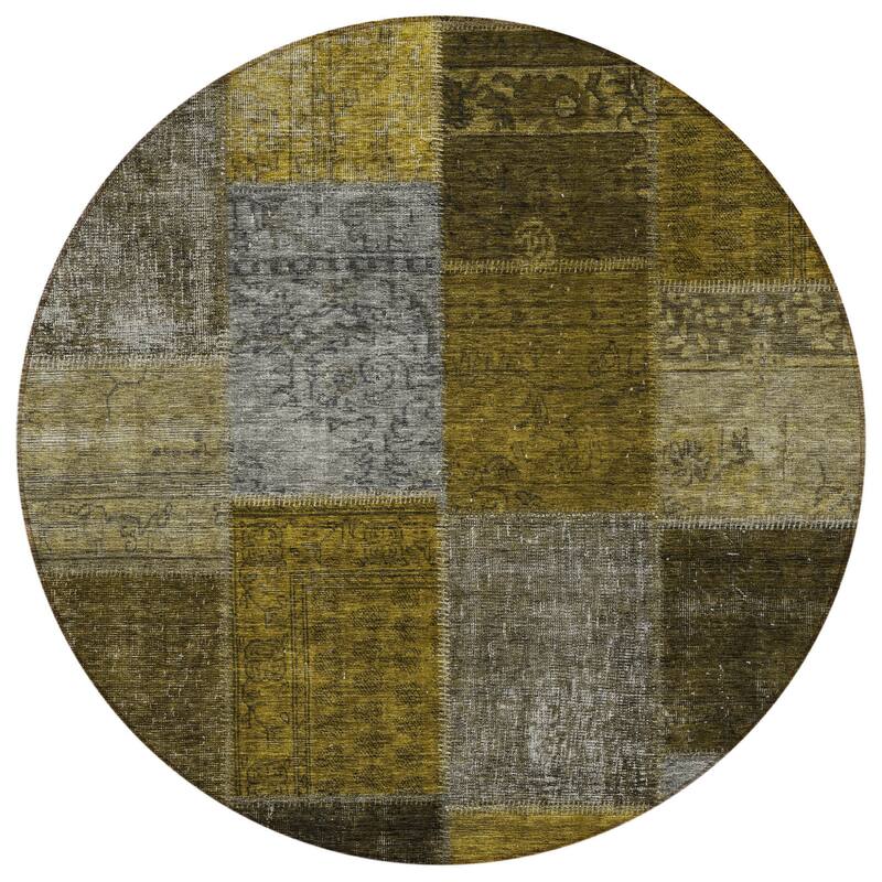 HomeRoots Patchwork Transitional Rectangle Outdoor Rug