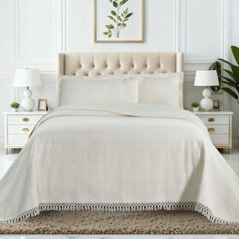 Blue Nile Mills Geometric Jacquard Cotton Blend 3-Piece Bedspread Set with Fringe - Ivory - King