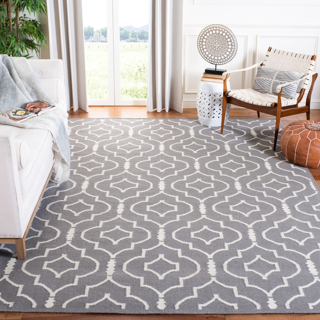 SAFAVIEH Handmade Flatweave Dhurries Lamprini Modern Moroccan Wool Rug