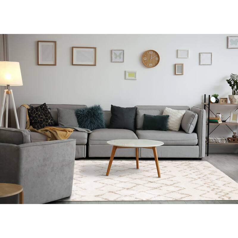 Modern Geometric Soft Shag Rug in Cream Beige