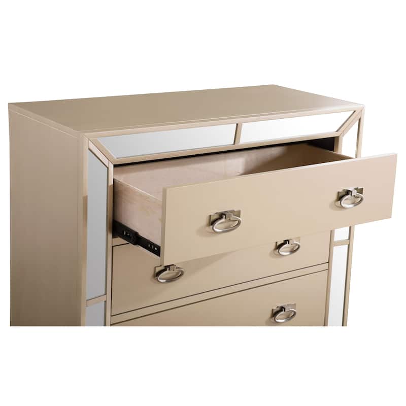 Holly Hills 5-drawer Chest
