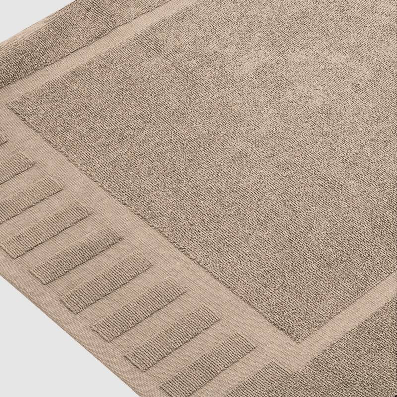 White Classic Luxury Cotton Bath Mat 22x34 Set of 2
