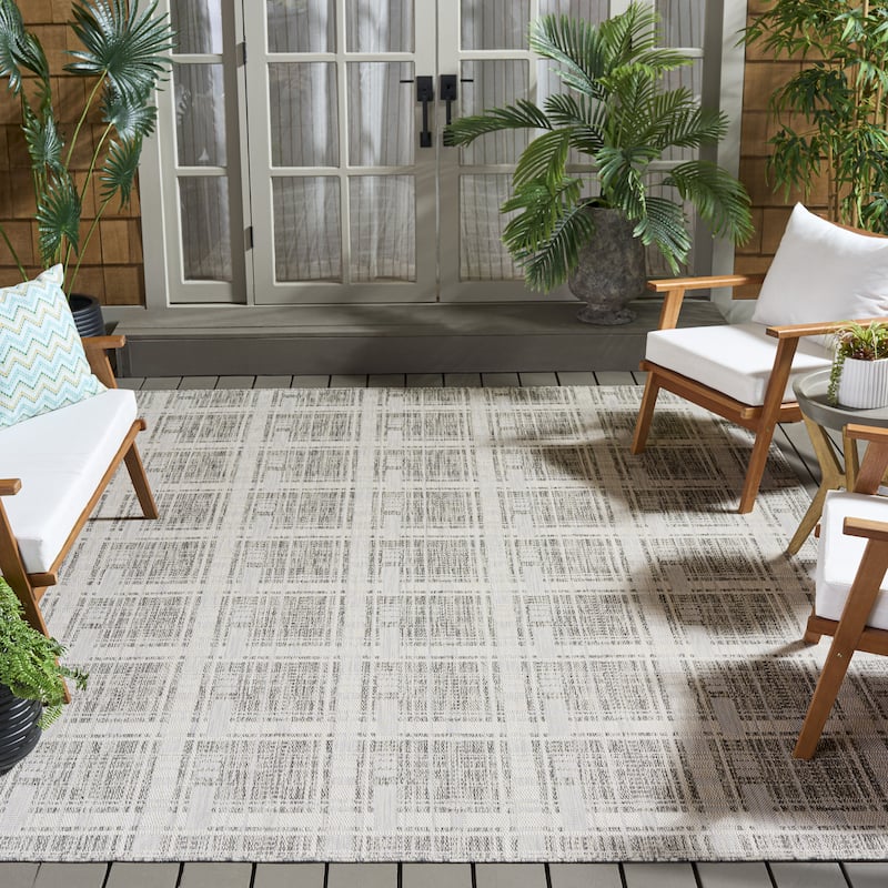 SAFAVIEH Beach House Salme Transitional Rug