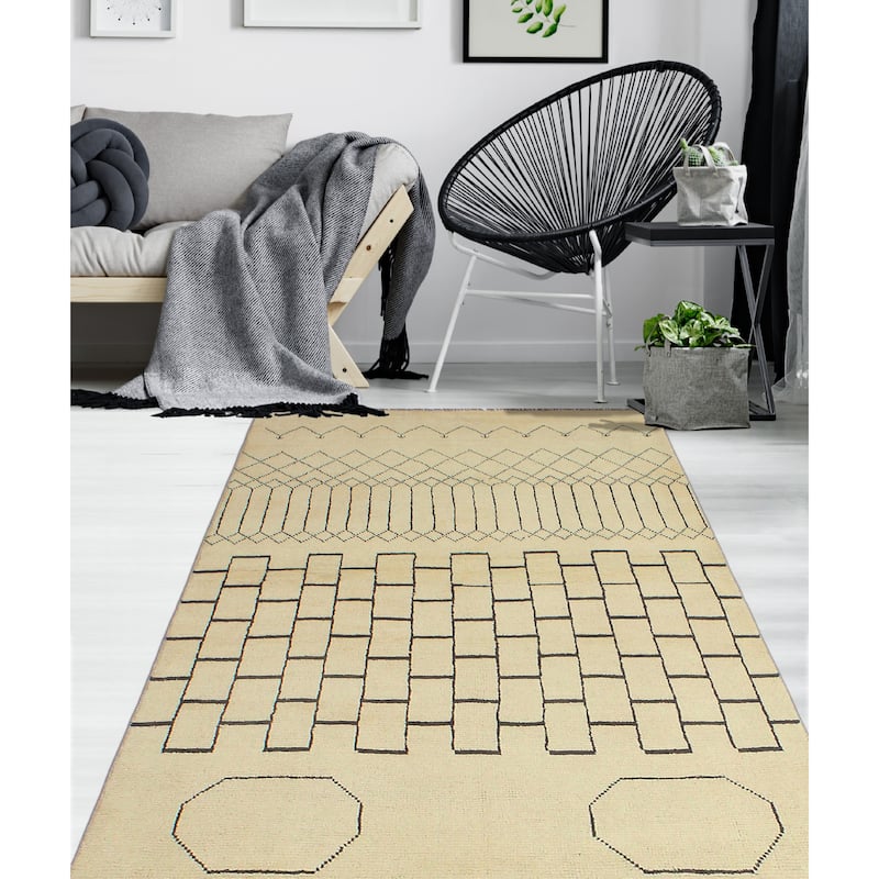 Balochi Afraz Ivory/Charcoal Rug - 4'2" x 5'11"