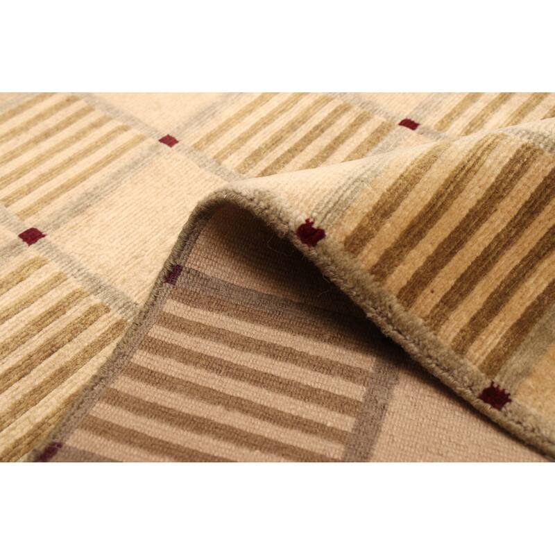 ECARPETGALLERY Hand-knotted Opulence Beige Wool Rug - 2'6 x 8'4