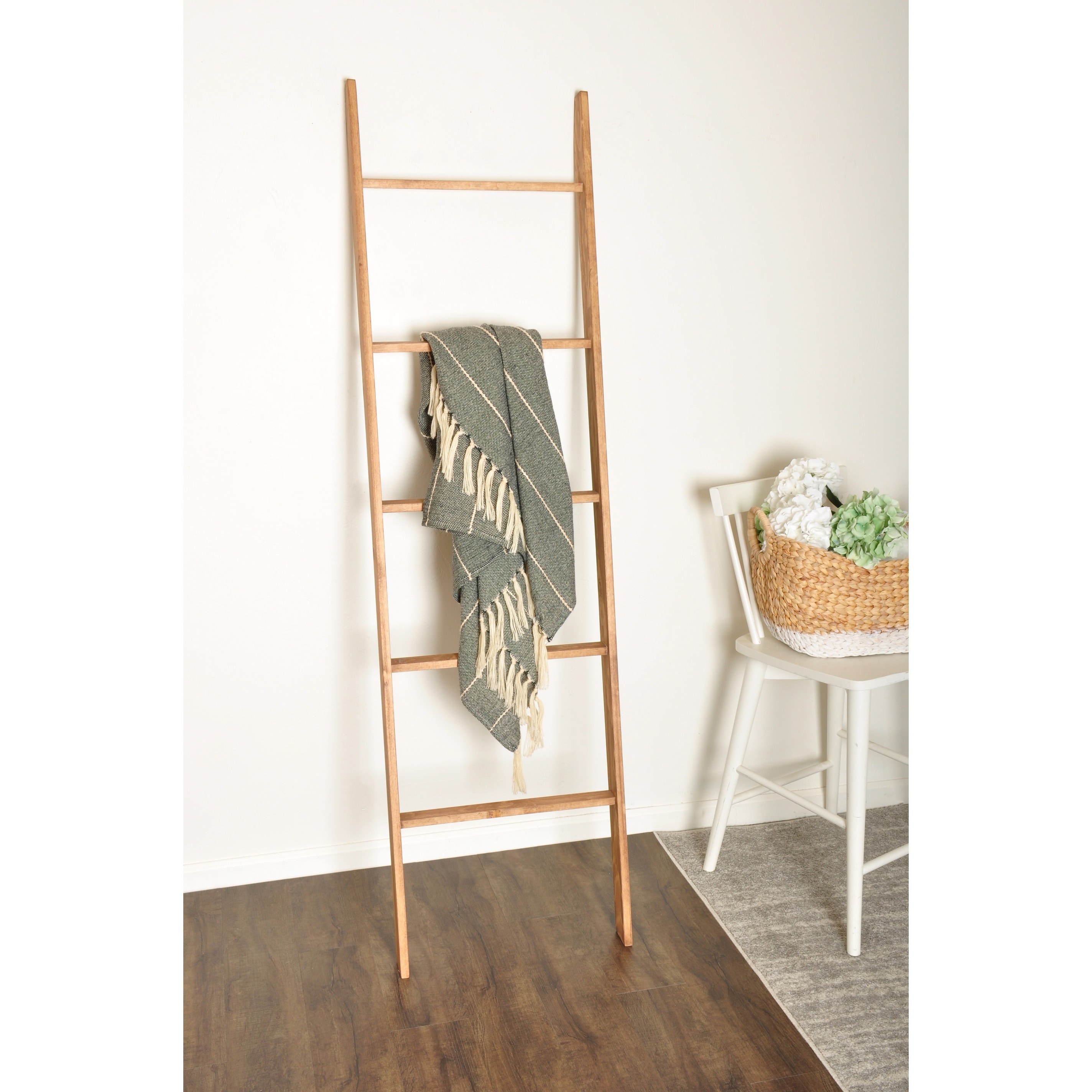 Slim towel ladder shop