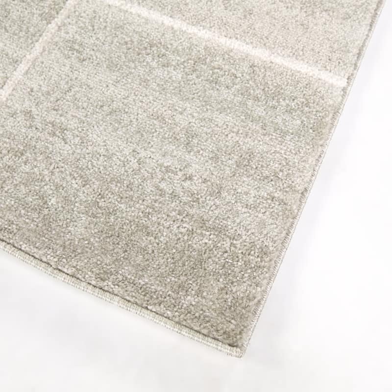 Berk Classic Geometric Area Rug