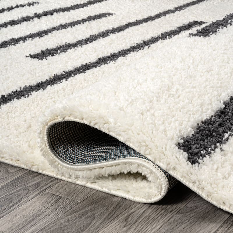 JONATHAN Y Cristo Berber Stripe Shag Area Rug