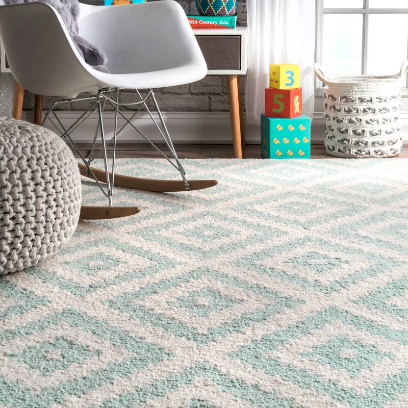 Nuloom Kellee Hand Tufted Geometric Wool Area Rug