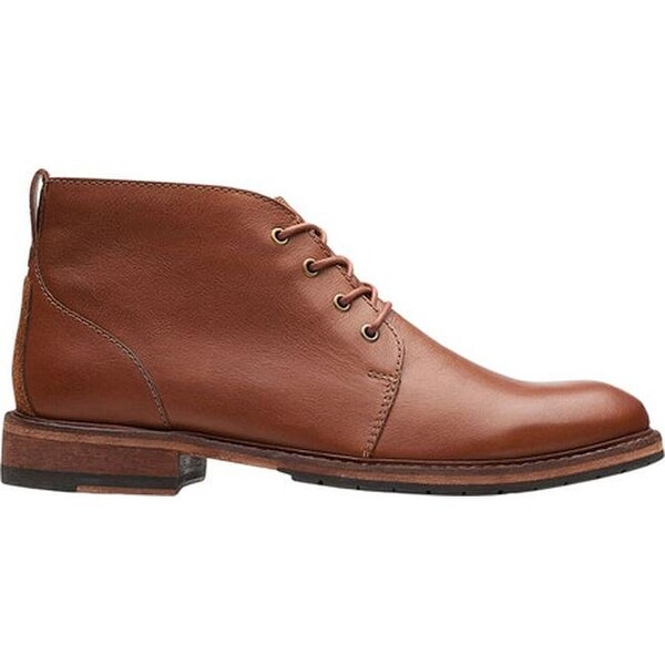 clarkdale chukka boot