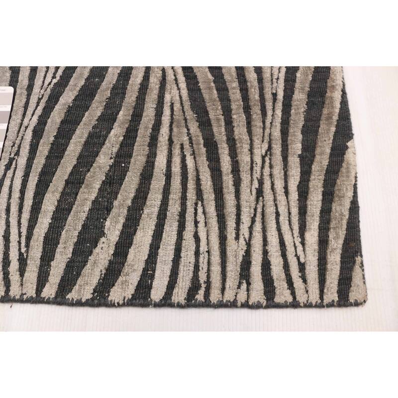 ECARPETGALLERY Hand Loomed Elysian Grey Viscose, Wool Rug - 4'7 x 6'8