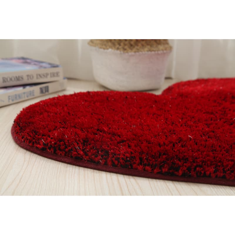 Hearts Collection Hand Woven Shag Area Rug - 24" x 24"