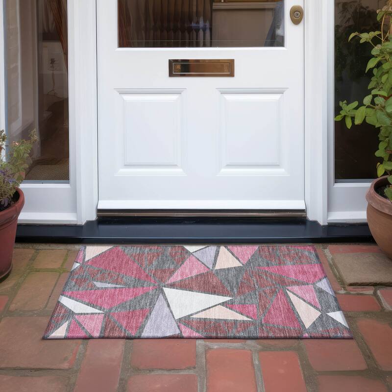 Machine Washable Indoor/ Outdoor Abstract Mosaic Chantille Rug