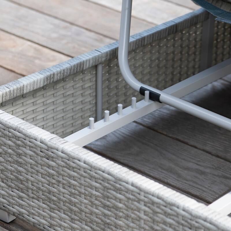 Corvus Outdoor 2-piece Wicker Chaise Lounges with Cushions